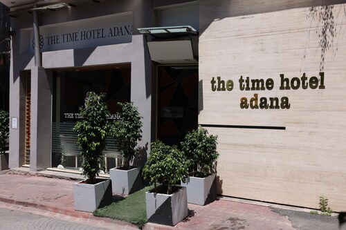 DÜNYA OTEL ADANA