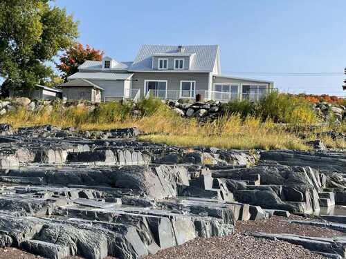 Sea air to the rhythm of the tides, SPA, Billiards, sunset