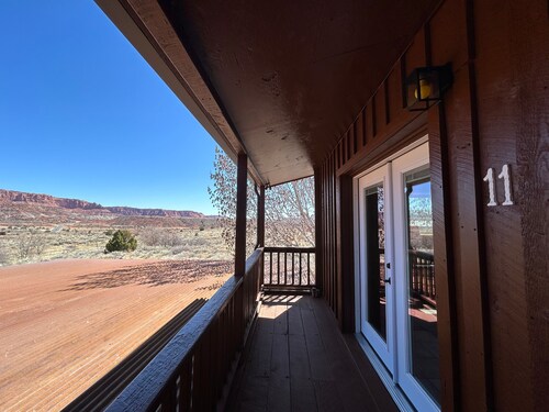 The Rim Rock Inn
