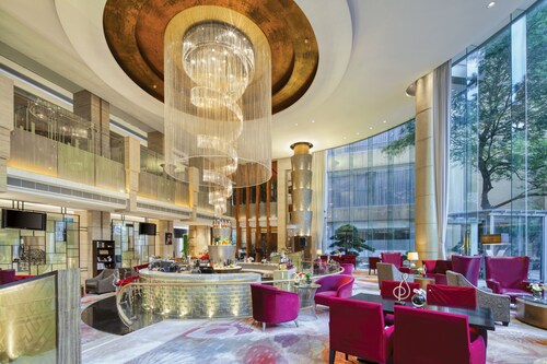 Royal Garden Hotel