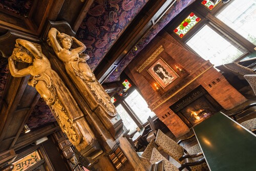 Hume Hotel & Spa