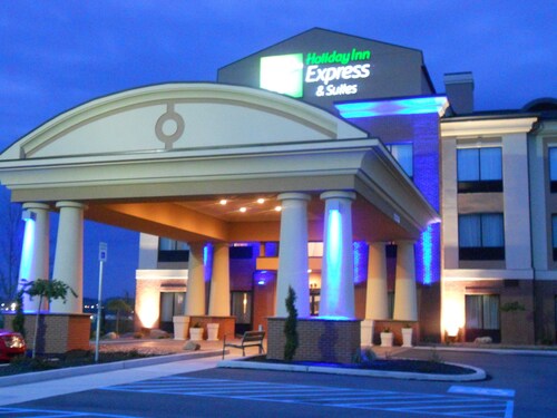 Holiday Inn Express & Suites Greensburg by IHG