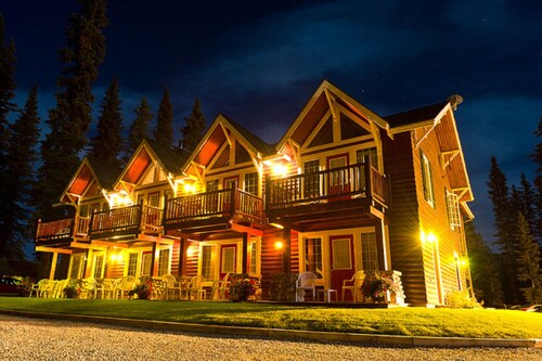 Paradise Lodge & Bungalows