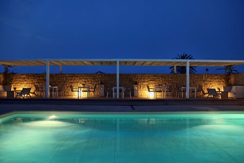 Ammos Hotel