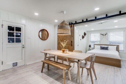 Cowtown Oasis w/ Gated Pool, Huge Backyard, BBQ!