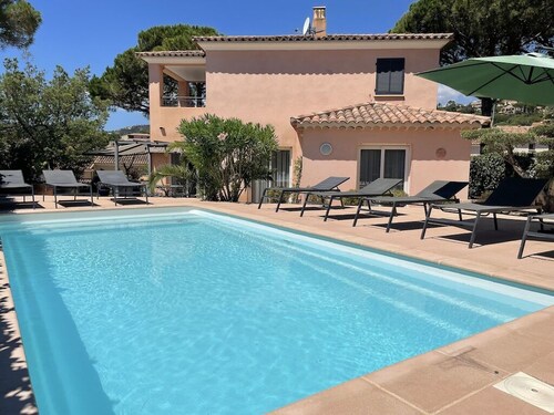 4 Bed 4 Bath Villa with Private Pool & Hot Tub