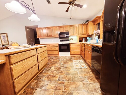 Pascagoula River 🌞Sun Rise Views🌄 Boat Slip🎣🚤 Golf nearby⛳️Near I-10..Quiet