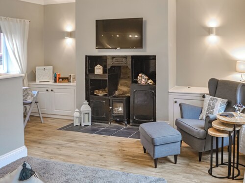 2 bedroom accommodation in Morpeth