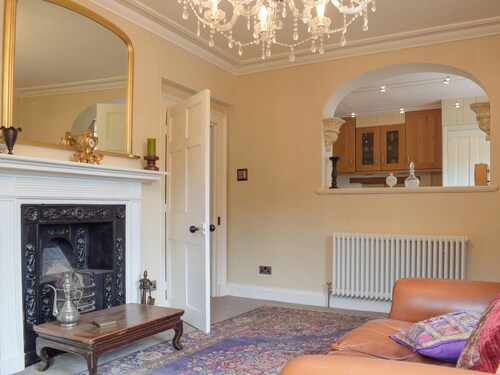 3 bedroom accommodation in Ironbridge