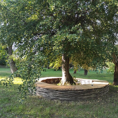 Traditional Romanian cottage w/firepit, huge garden