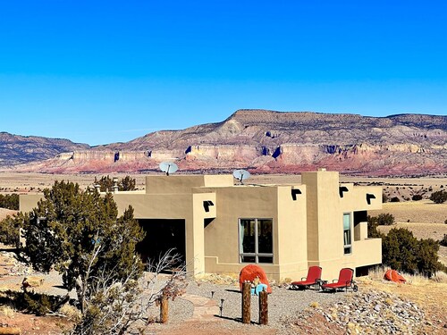 Abiquiu Lake Mesa Home with Incredible 360° Views