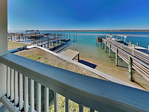 Seahorse Sound | Soundfront + Dock, Gorgeous Views