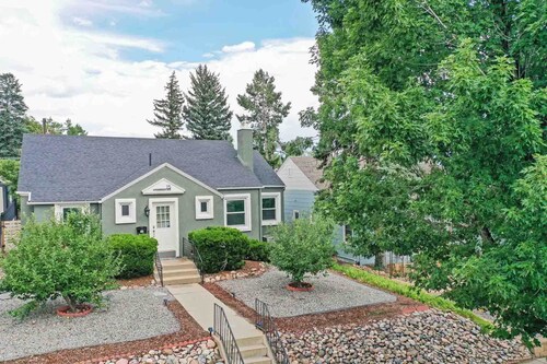 Sheridan Wildflower! Work Hub w/ BBQ & Fire Pit