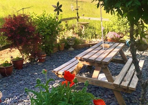 Sleeps 2 Cottage -Private Garden - Log burner