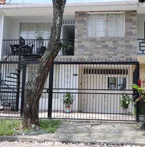 Apartaestudio Moderno en Cali 1