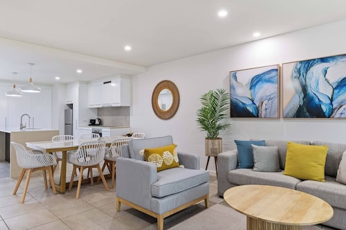 Rooftop Resort Oasis at Temple with Spa