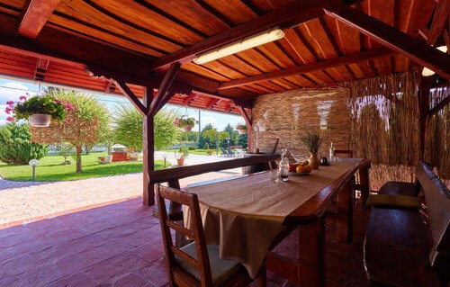Schönes Haus in Gudovac mit Küche