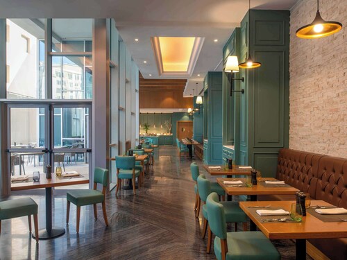 Adagio Doha