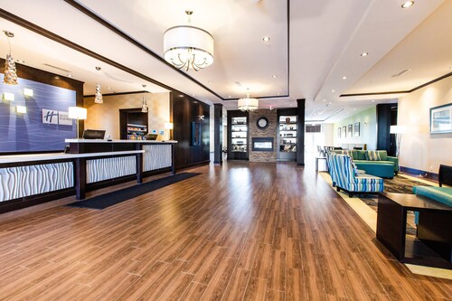 Holiday Inn Express & Suites Spruce Grove - Stony Plain by IHG