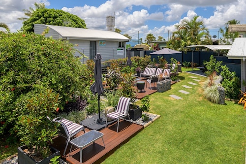 Tin Can Bay's Sleepy Lagoon Motel