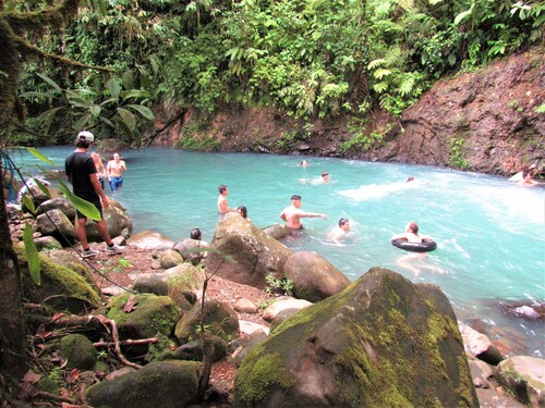 Posada Río Celeste La Amistad