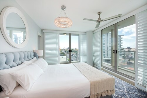 Lanai Riverside Apartments