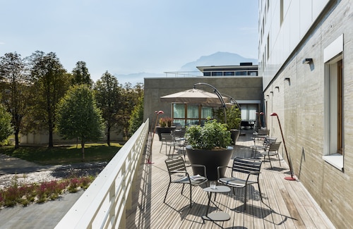 OKKO Hotels Grenoble Jardin Hoche