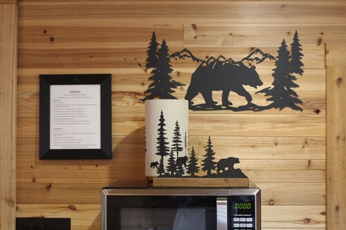 Bear Cabin at Mountain View Retreat