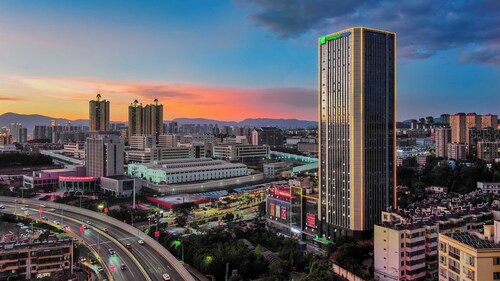 Holiday Inn Express Kunming Panlong, an IHG Hotel