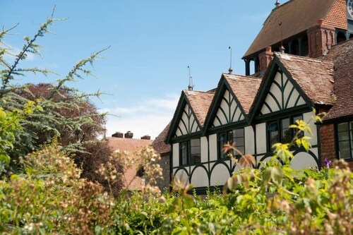 Fine period home on country estate, Lyme Regis