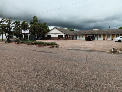 Crawford Motel