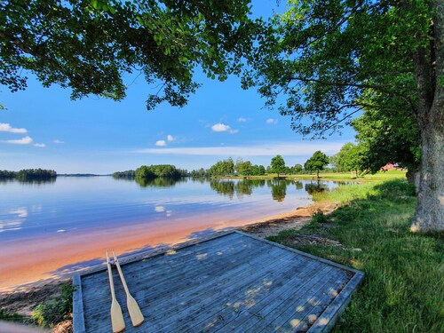 Ab in den Norden - Helles Loft in SĂŒdschweden direkt am Wasser fĂŒr 2- 4 Personen