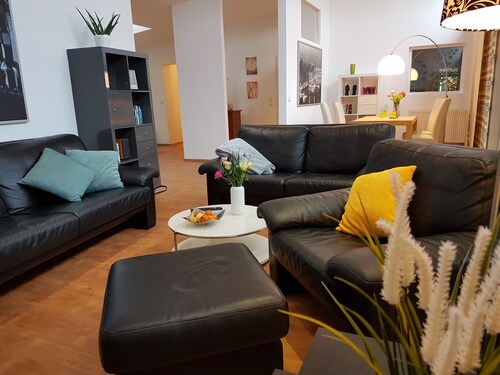 Moderne und großzügige Ferienwohnung in Hasbergen direkt am Hüggel