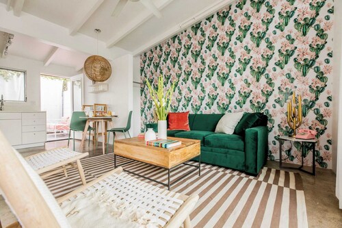 The Wesley by Avantstay A 10 BR Private Boutique Hotel Experience in the Heart of Palm Springs