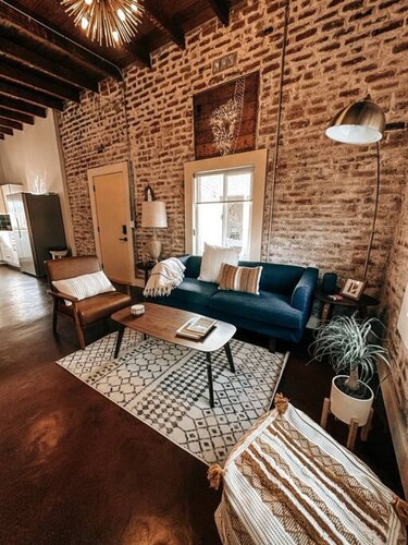 5THAV930 · Stunning historic urban retreat