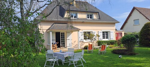 Maison Familiale Denneville Plage , 200m de la mer