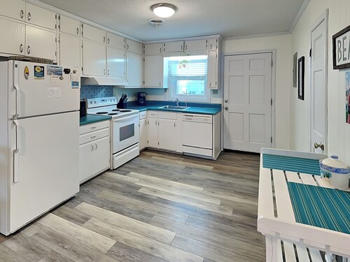 Catch A Wave | Walk to the Beach!