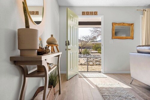 The Labyrinth|JT Park|Family Retreat|Cowboy Pool