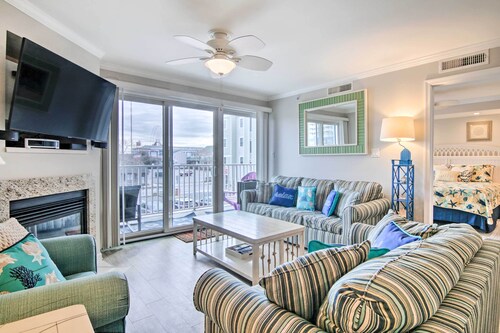 Ocean City Condo: Spacious Balcony, Walk to Beach!