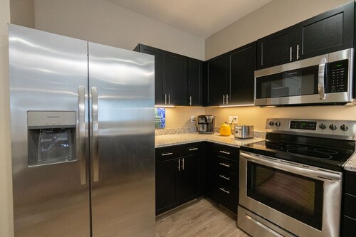 3BR/3BA Walk-In ~ Arcade Game ~ 2 Pools ~ FREE TICKETS INCLUDED! (FHG-207)