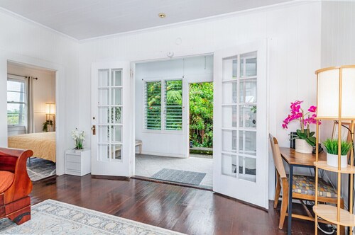 Lovely Hilo Home Base near Beaches & Dining