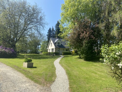 Jolie Maison à la Campagne