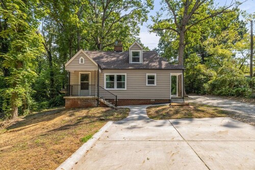 Tranquility Cottage · Private Peaceful Surroundings Near HPU and Everything!