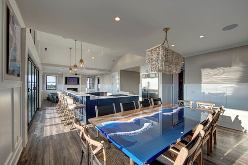 6BR - 6.5 Bath - Sleeps 14-Amazing Sunsets, Creating Lifelong Memories Together