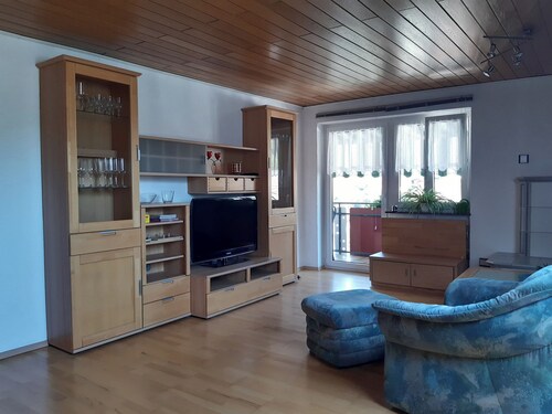 Appartamento 'Ferienwohnung Am Geißberg' con balcone e Wi-Fi