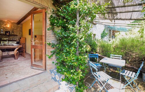 Superbe appartement Ă  Ficulle avec WiFi