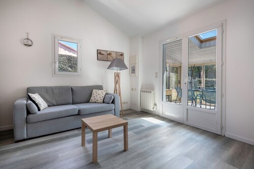 Maison avec piscine à 200m de la plage