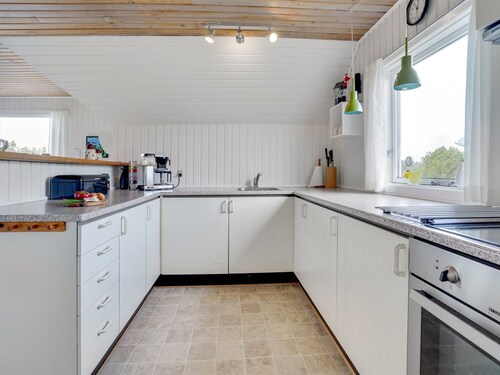 "Vladan" - 1.6km from the sea by Interhome