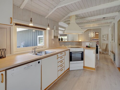 "Lin" - 2.9km from the sea by Interhome