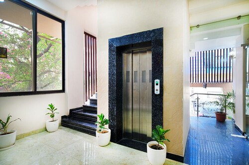 HOTEL THE GRAND TARA